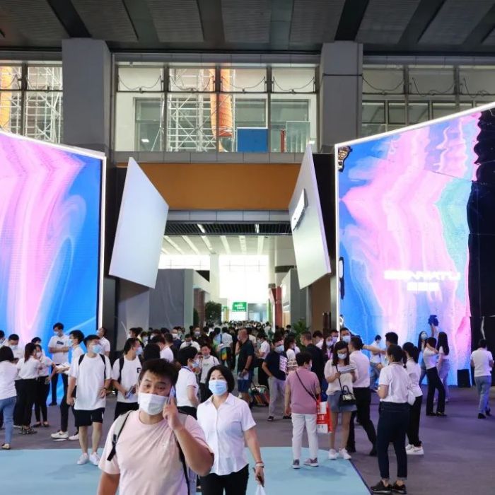 展會現(xiàn)場人氣爆棚